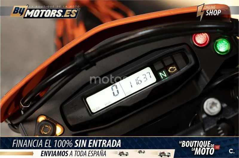 KTM 690 SMC R – Vista 5