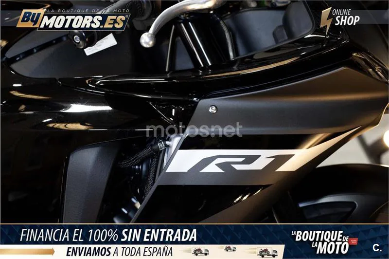 Yamaha R1 – Vista 11