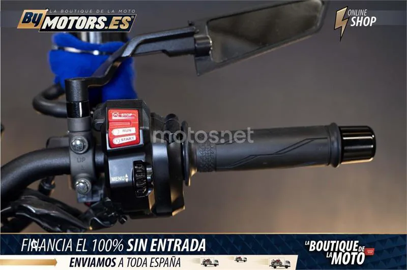 Yamaha MT-09 – Vista 12