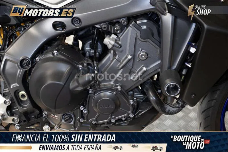 Yamaha MT-09 – Vista 21