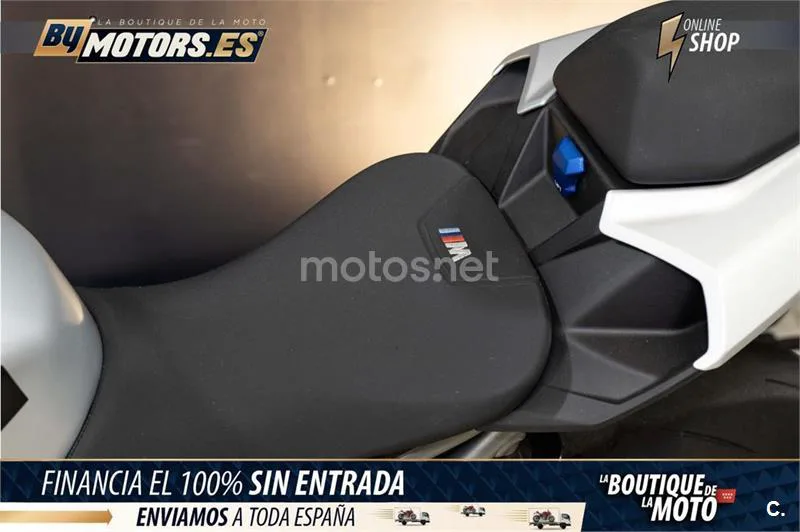 BMW M 1000 R – Vista 35