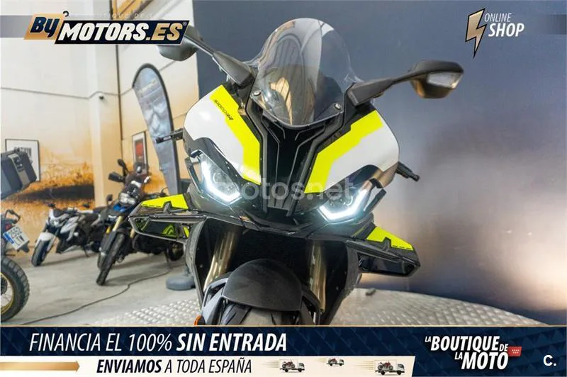 BMW S 1000 RR – Vista 8