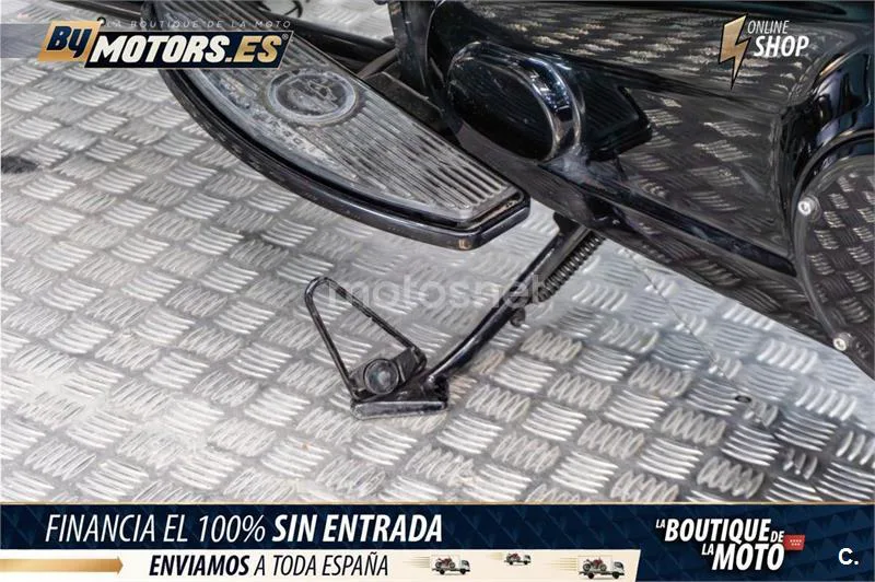 Harley-Davidson Softail Slim – Vista 17