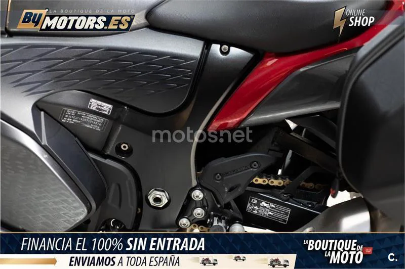 Suzuki Hayabusa – Vista 18
