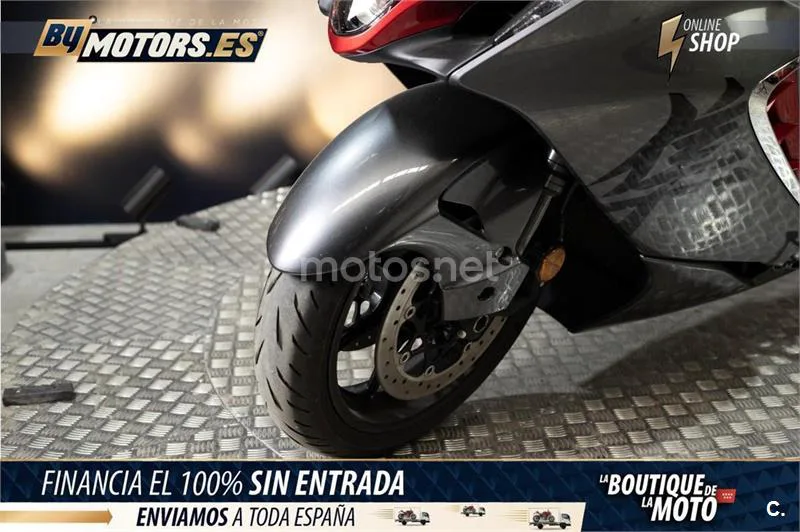 Suzuki Hayabusa – Vista 20