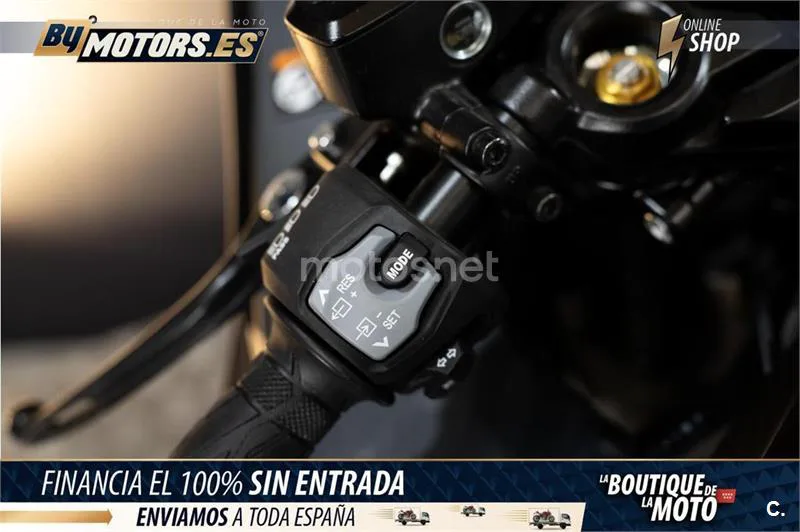 Suzuki Hayabusa – Vista 9