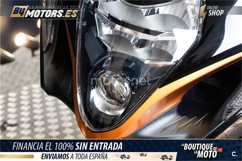Suzuki Hayabusa – Vista 8