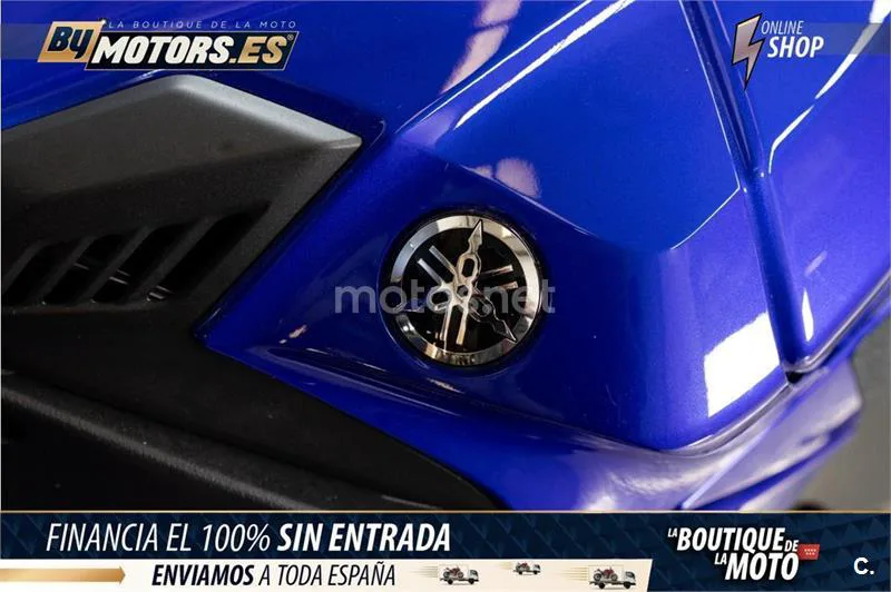 Yamaha R1 – Vista 17
