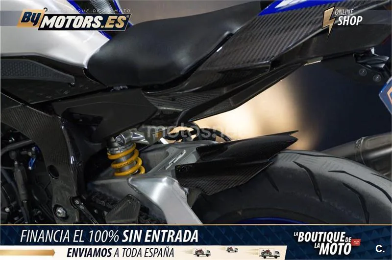 Yamaha R1 – Vista 20