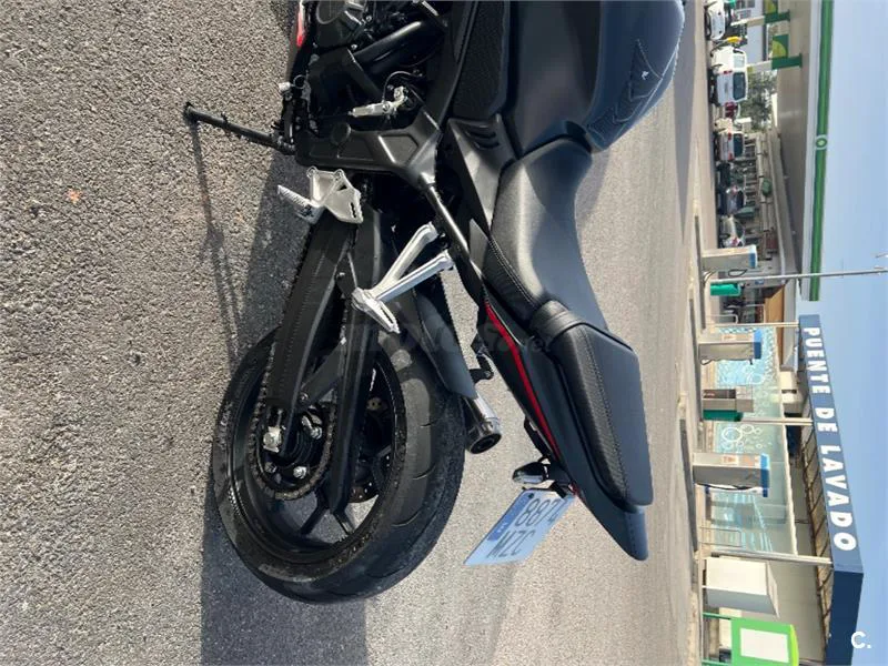 Honda CBR 650 R – Vista 6