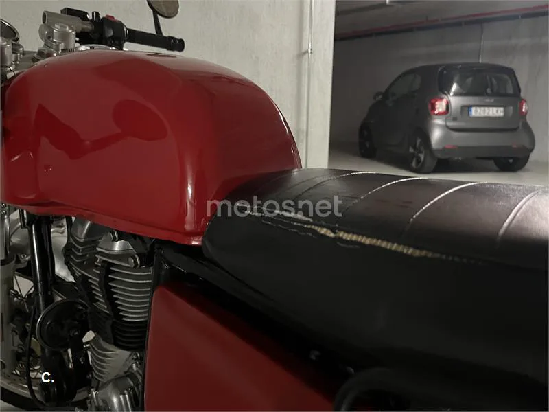Royal Enfield Continental GT 535 – Vista 20