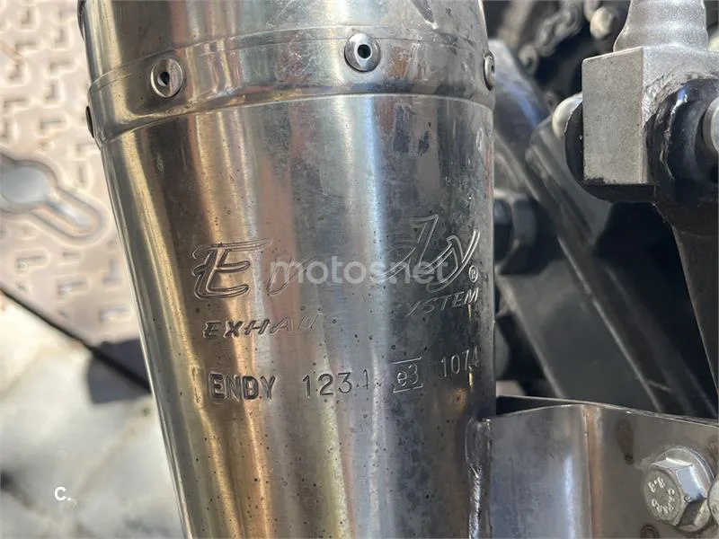 Royal Enfield Continental GT 535 – Vista 4