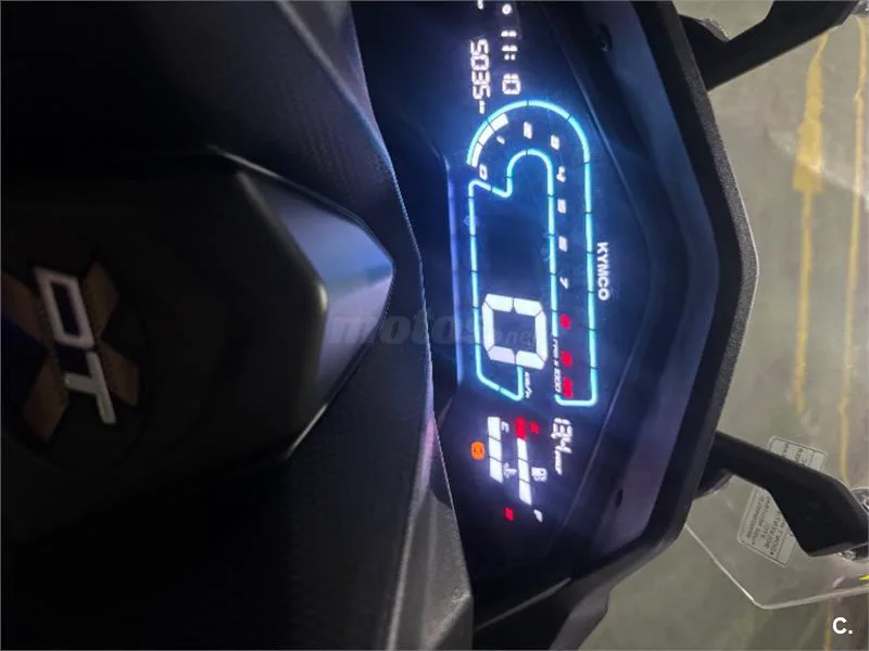 Kymco DTX 125 – Vista 2