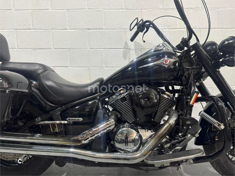 Kawasaki VN 900 Classic – Vista 11
