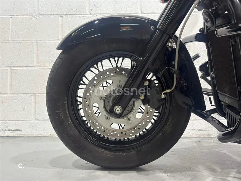 Kawasaki VN 900 Classic – Vista 14