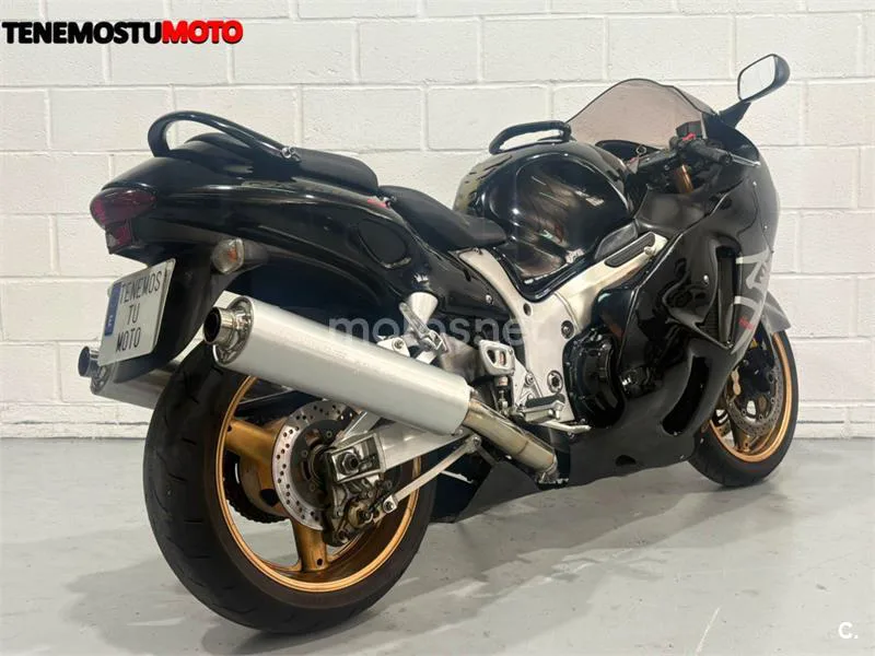 Suzuki Hayabusa – Vista 5