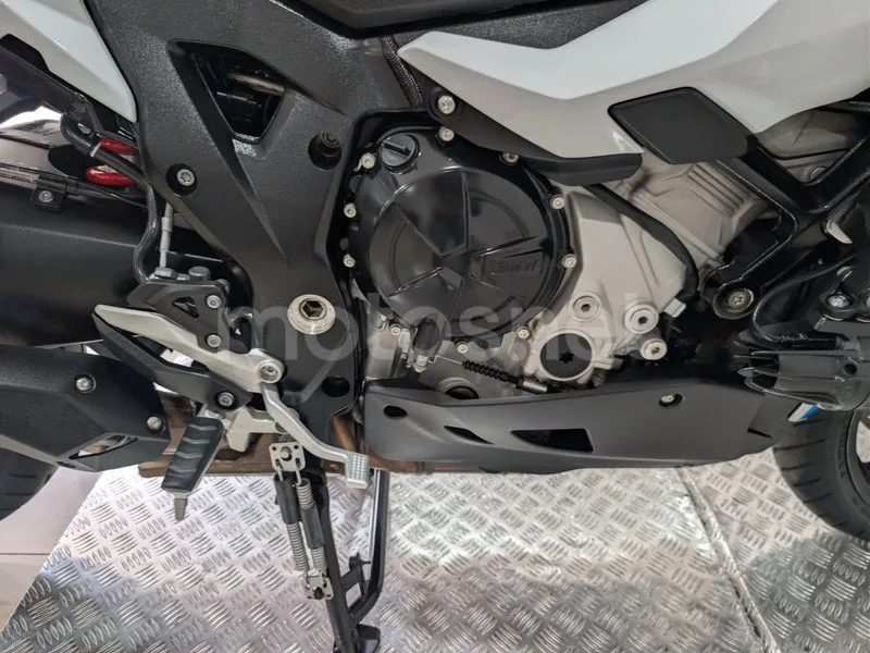 BMW S 1000 XR - Vista 20