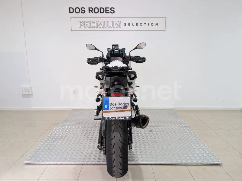 BMW S 1000 XR - Vista 8
