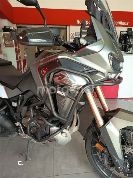 Honda CRF 1100L Africa Twin – Vista 5