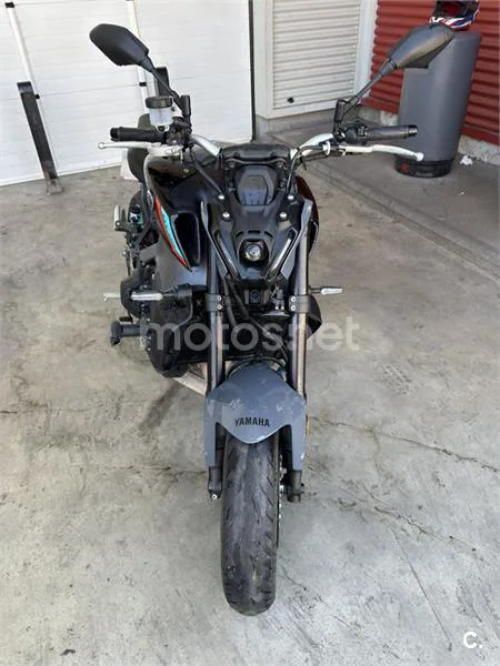 Yamaha MT-09 – Vista 2