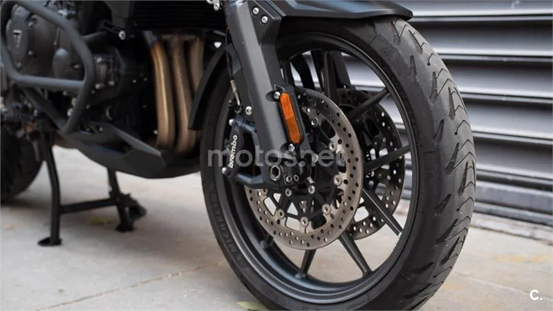 Triumph Tiger Explorer 1200 – Vista 4