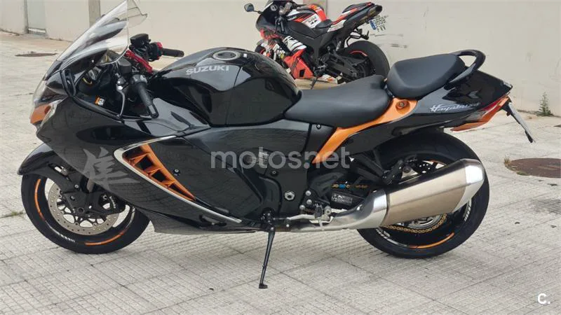 Suzuki Hayabusa – Vista 4