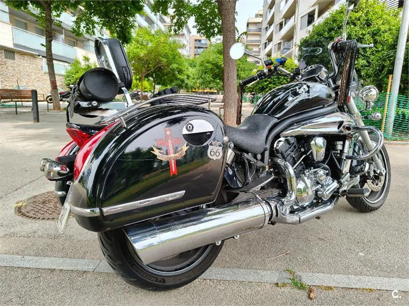 Hyosung Aquila GV 650 – Vista 2