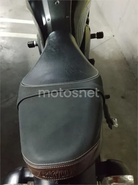 Yamaha XSR 700 – Vista 2