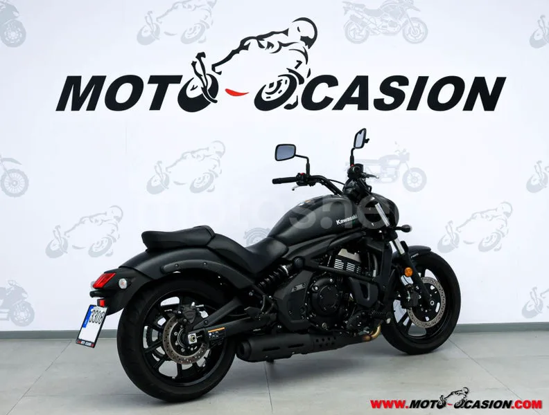 Kawasaki Vulcan S – Vista 3