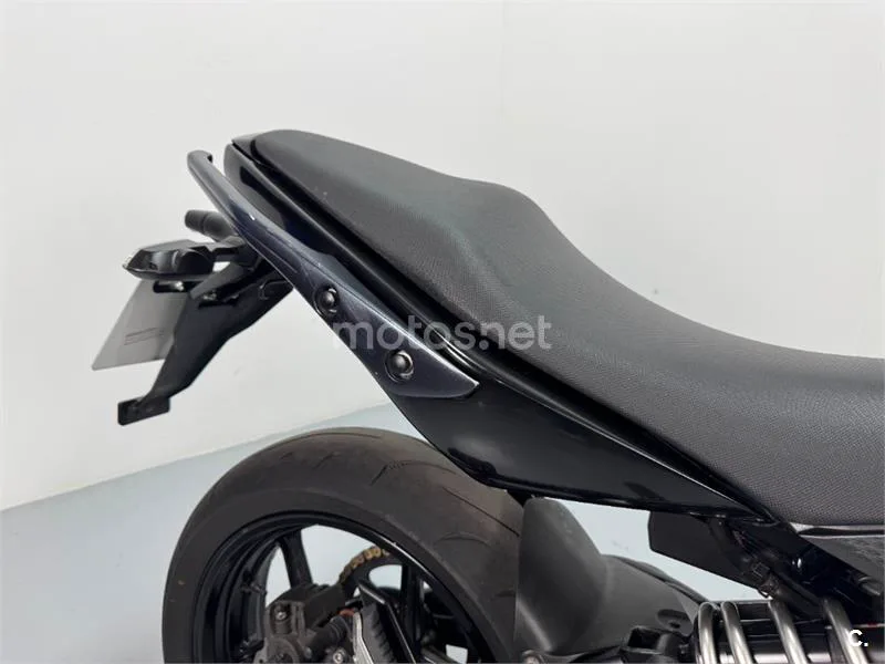 Kawasaki ER-6N – Vista 21
