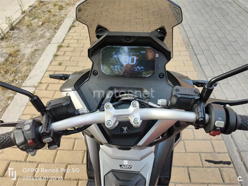 Voge SR1 ADV 125 – Vista 6