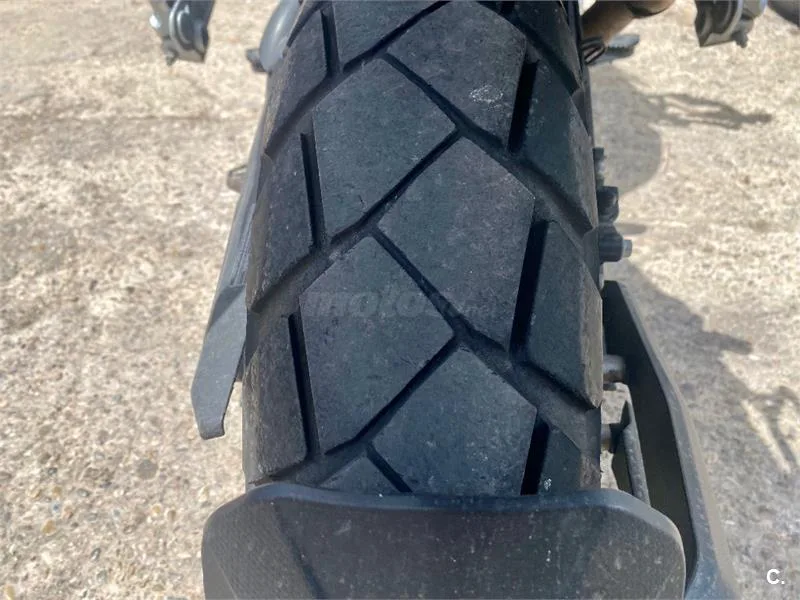 Benelli TRK 502 – Vista 13