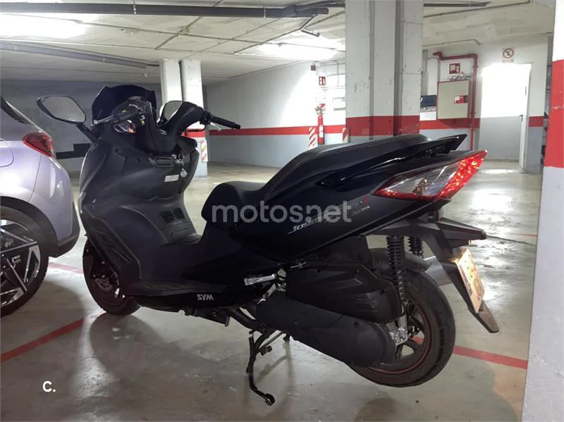 SYM Joymax 125 - Vista 3