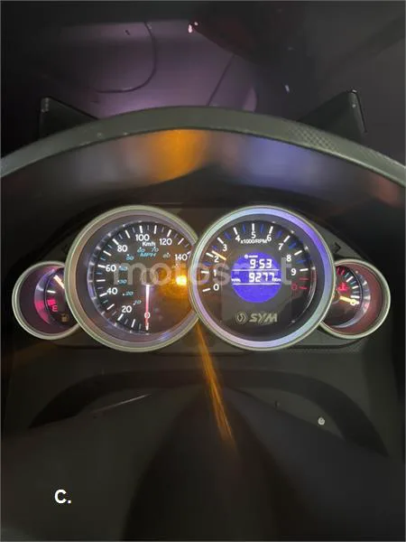 SYM Joymax 125 - Vista 5
