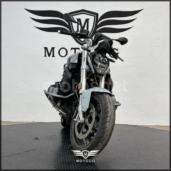 BMW R 1250 R – Vista 4