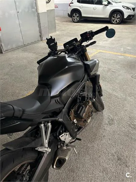 Honda CB 650 R – Vista 4
