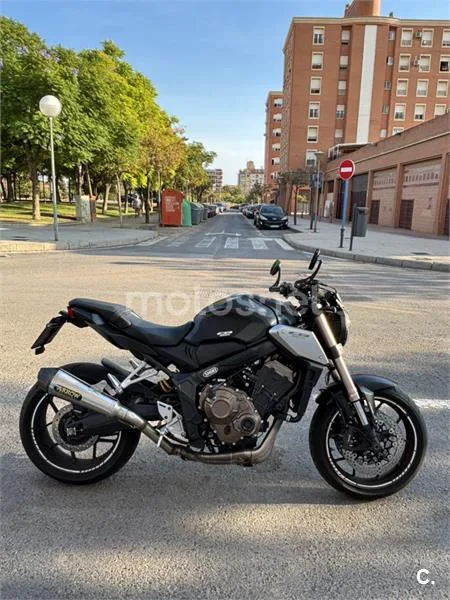 Honda CB 650 R – Vista 5