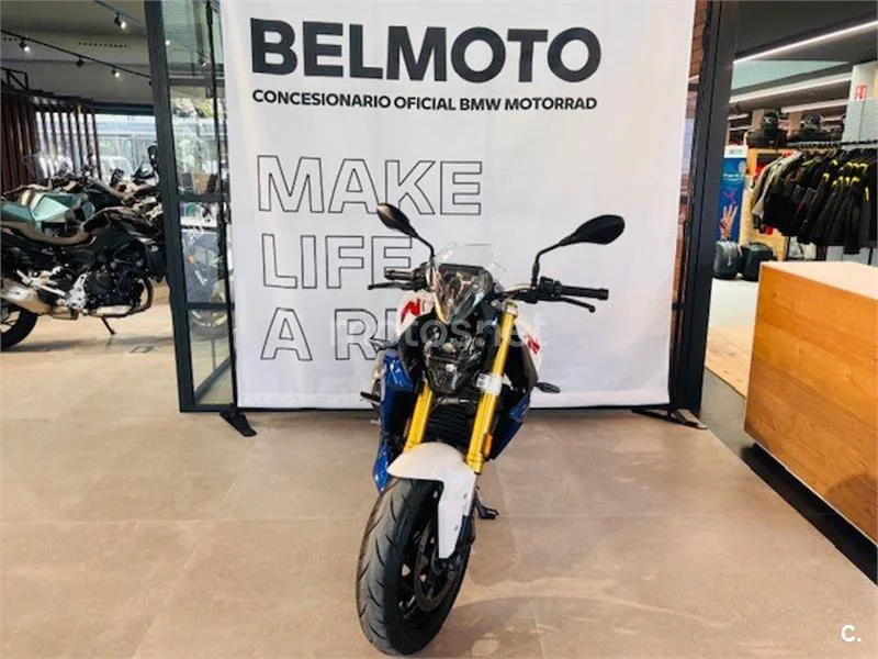 BMW F 900 R – Vista 3
