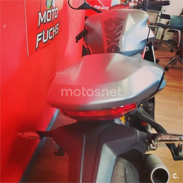 Ducati SuperSport – Vista 6