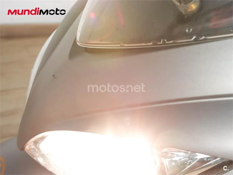 Suzuki GSX-S – Vista 21