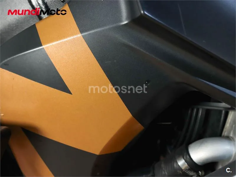 Suzuki GSX-S – Vista 28