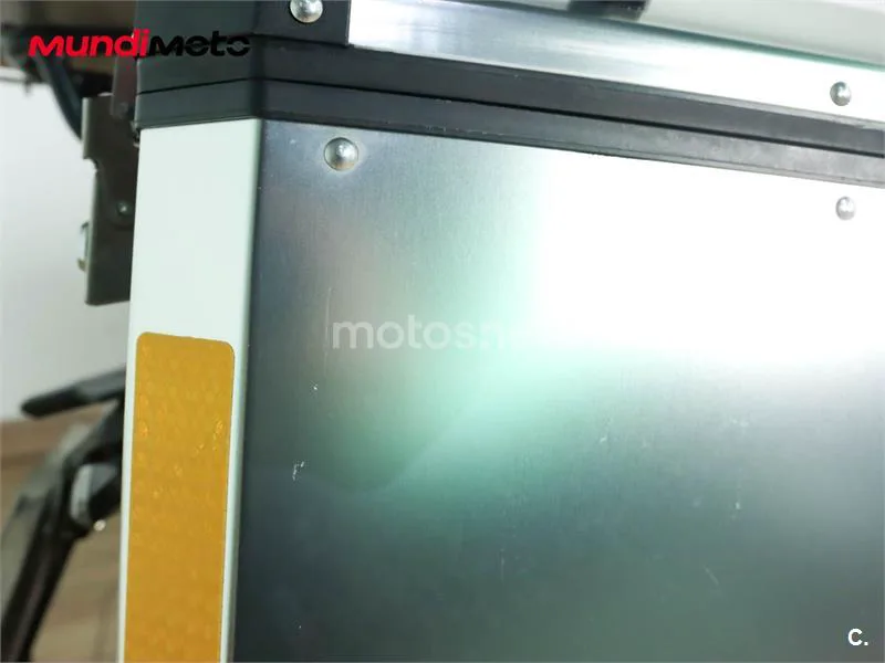 CFMOTO 650MT – Vista 13
