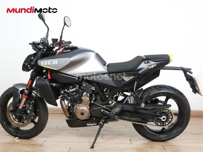 Husqvarna Vitpilen 801 – Vista 6
