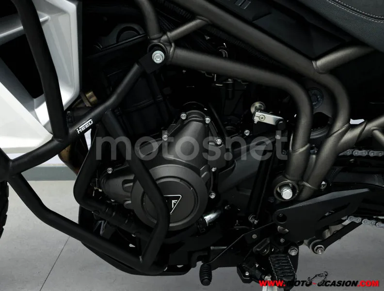 Triumph Tiger 800 XR – Vista 9