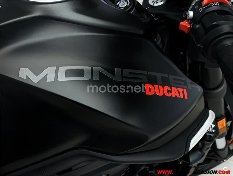 Ducati Monster – Vista 9