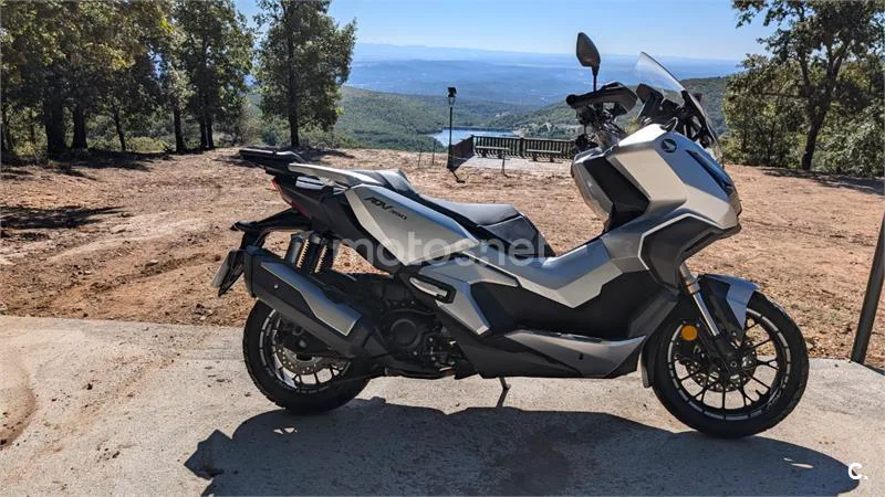 Honda ADV 350 – Vista 10