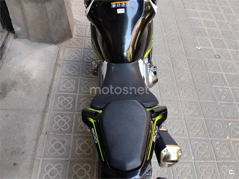 Kawasaki Z900 – Vista 7