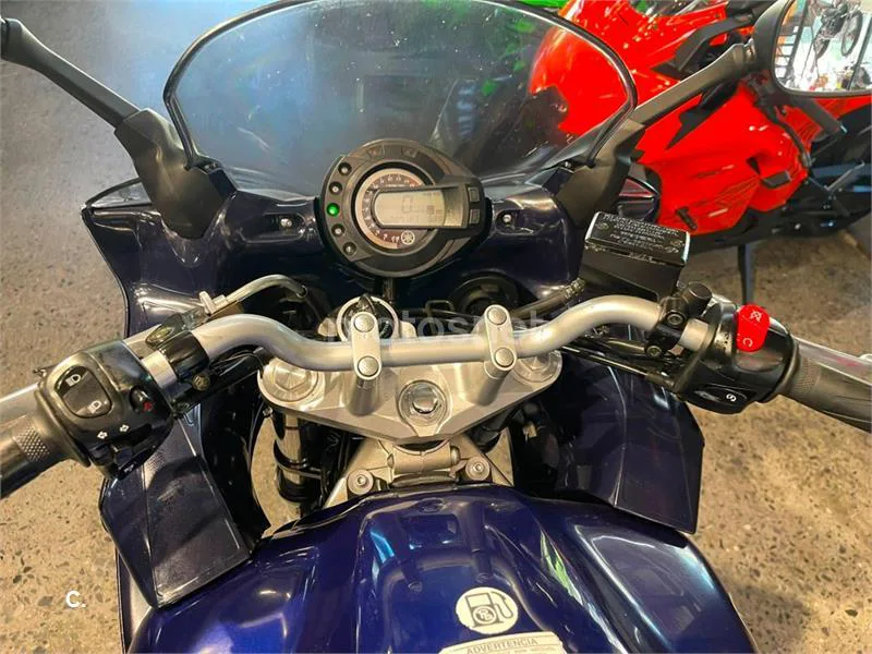 Yamaha FZ6 Fazer – Vista 6