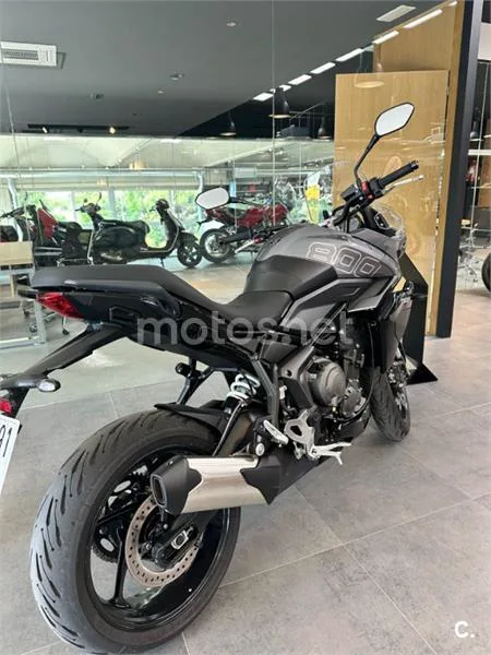 Triumph Tiger Sport 800 – Vista 3