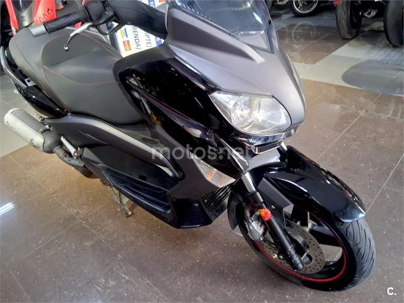 Yamaha XMAX 125 – Vista 11